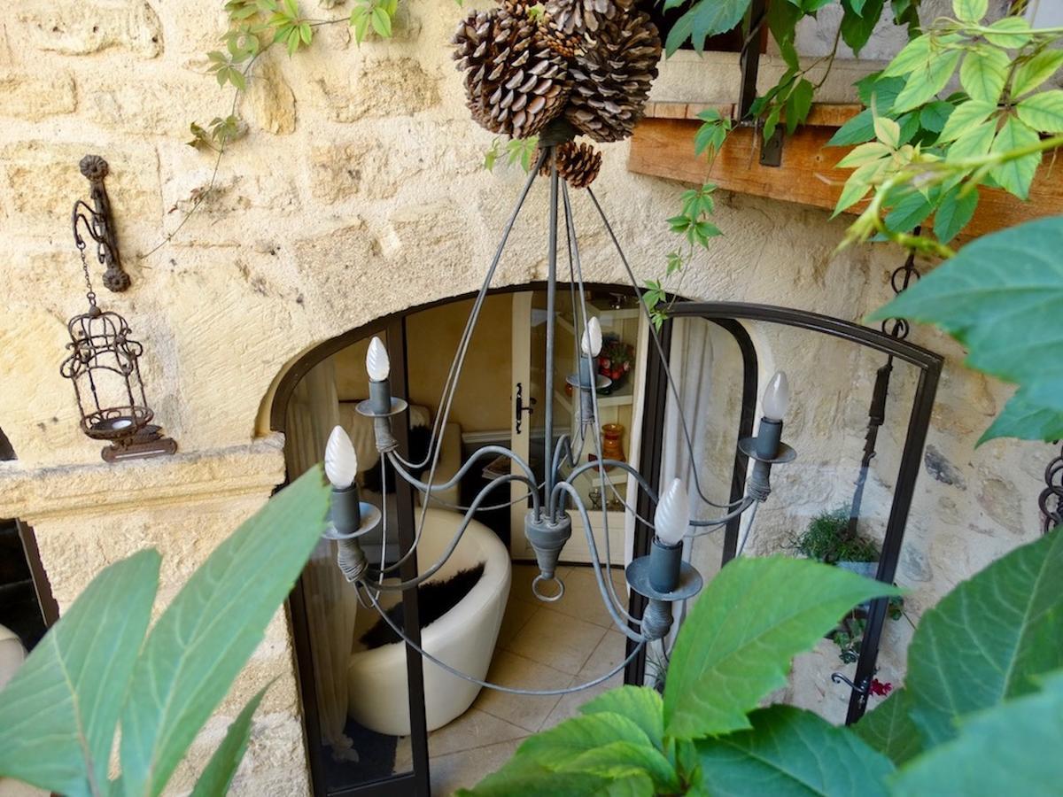 Un Patio En Luberon Bed & Breakfast Ansouis Eksteriør bilde